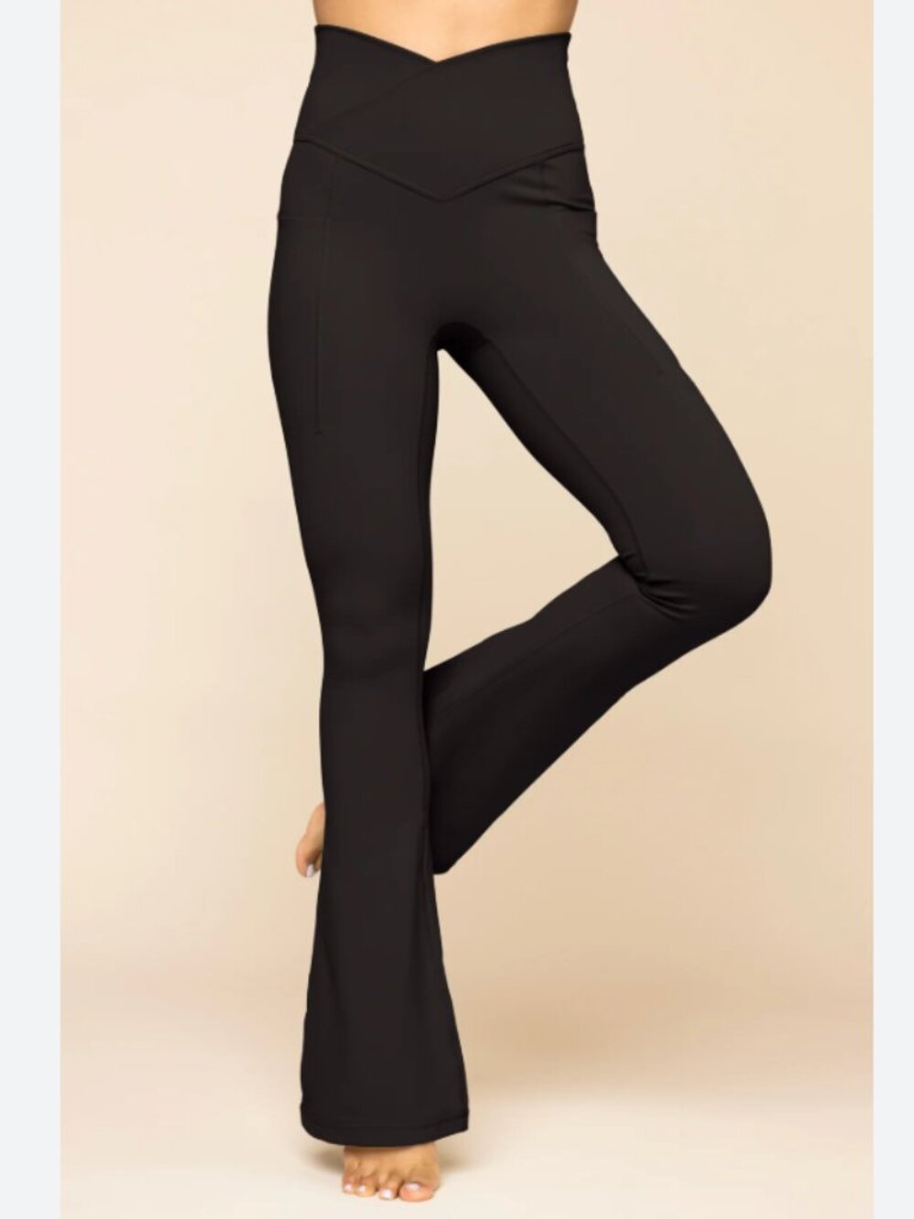 POPFLEX Black 'Crisscross Hourglass' Ultra Flare Active Leggings w/Pockets XLT